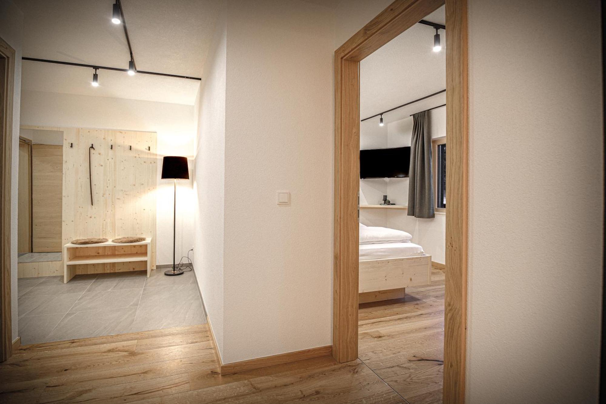 Wolf Apartments Padaun Vals Екстериор снимка