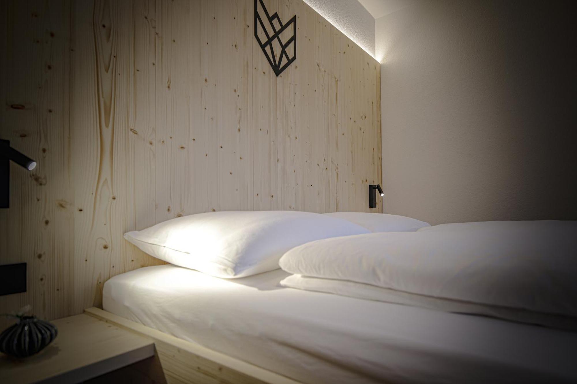 Wolf Apartments Padaun Vals Екстериор снимка