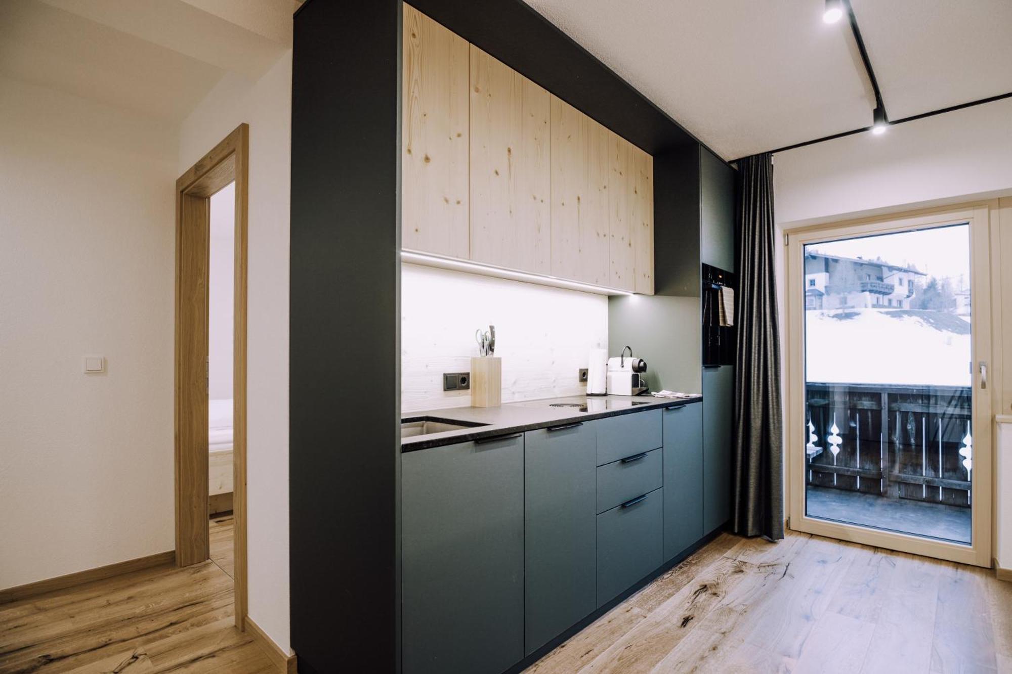 Wolf Apartments Padaun Vals Екстериор снимка