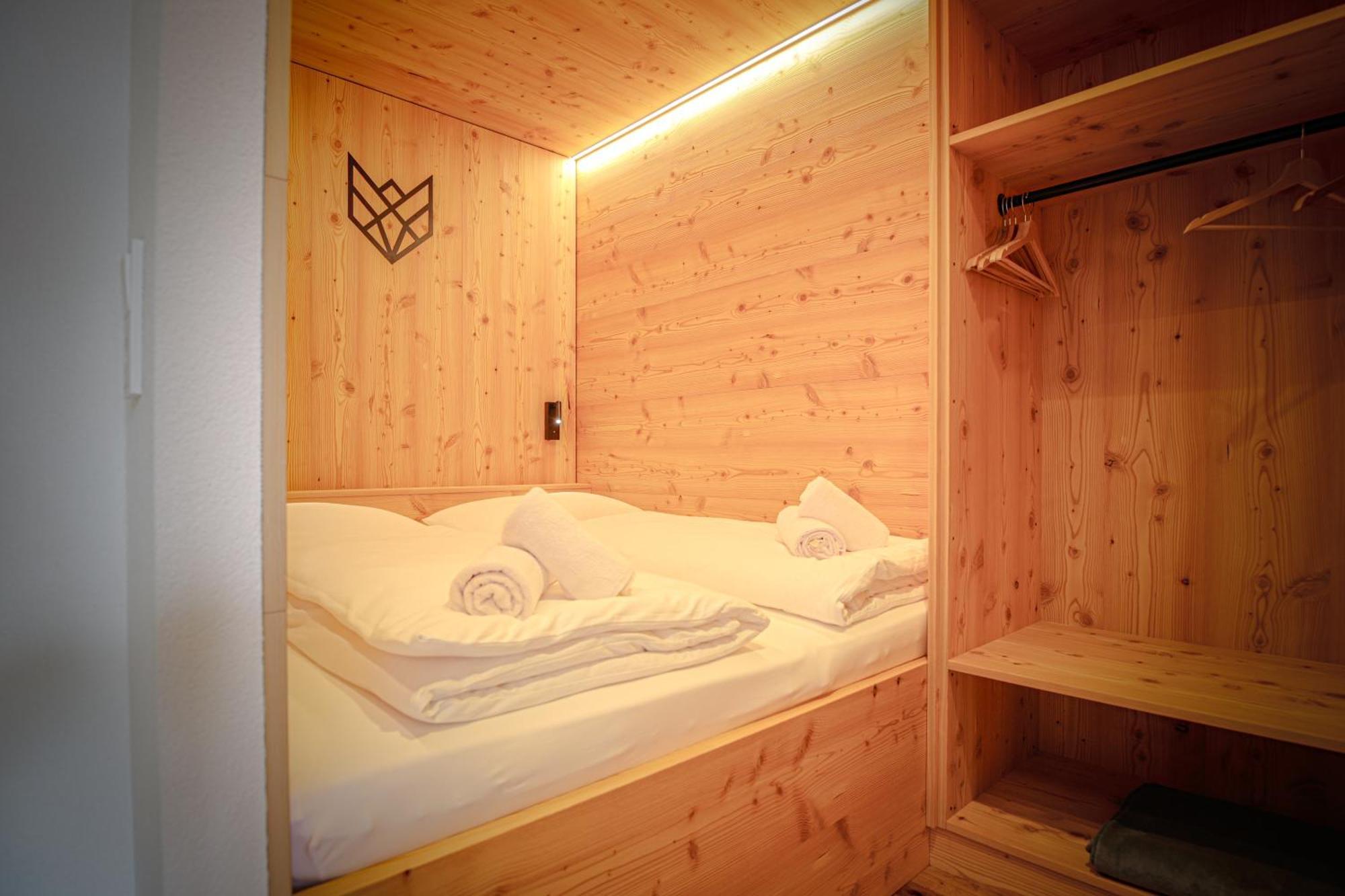 Wolf Apartments Padaun Vals Екстериор снимка