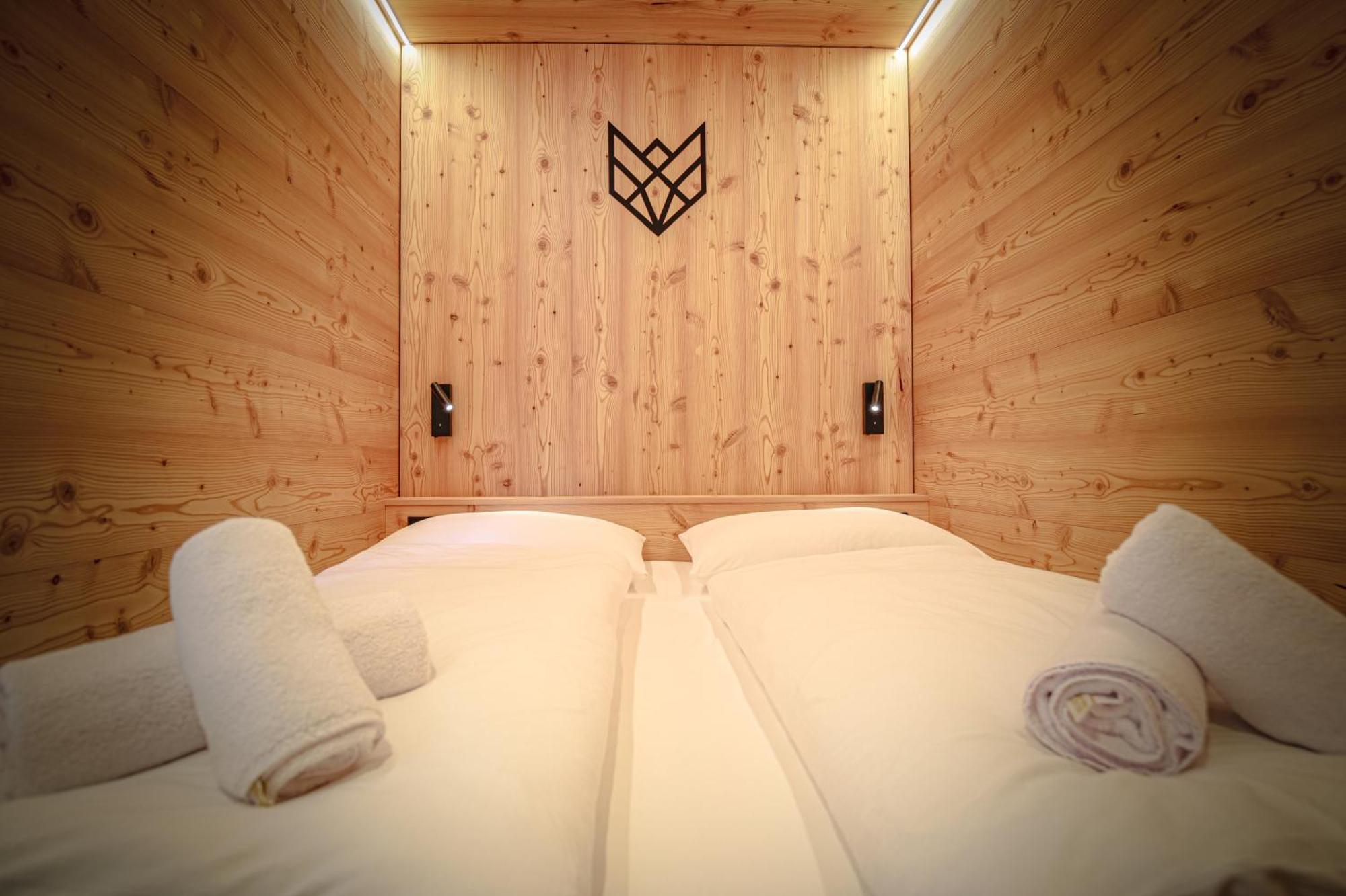 Wolf Apartments Padaun Vals Екстериор снимка