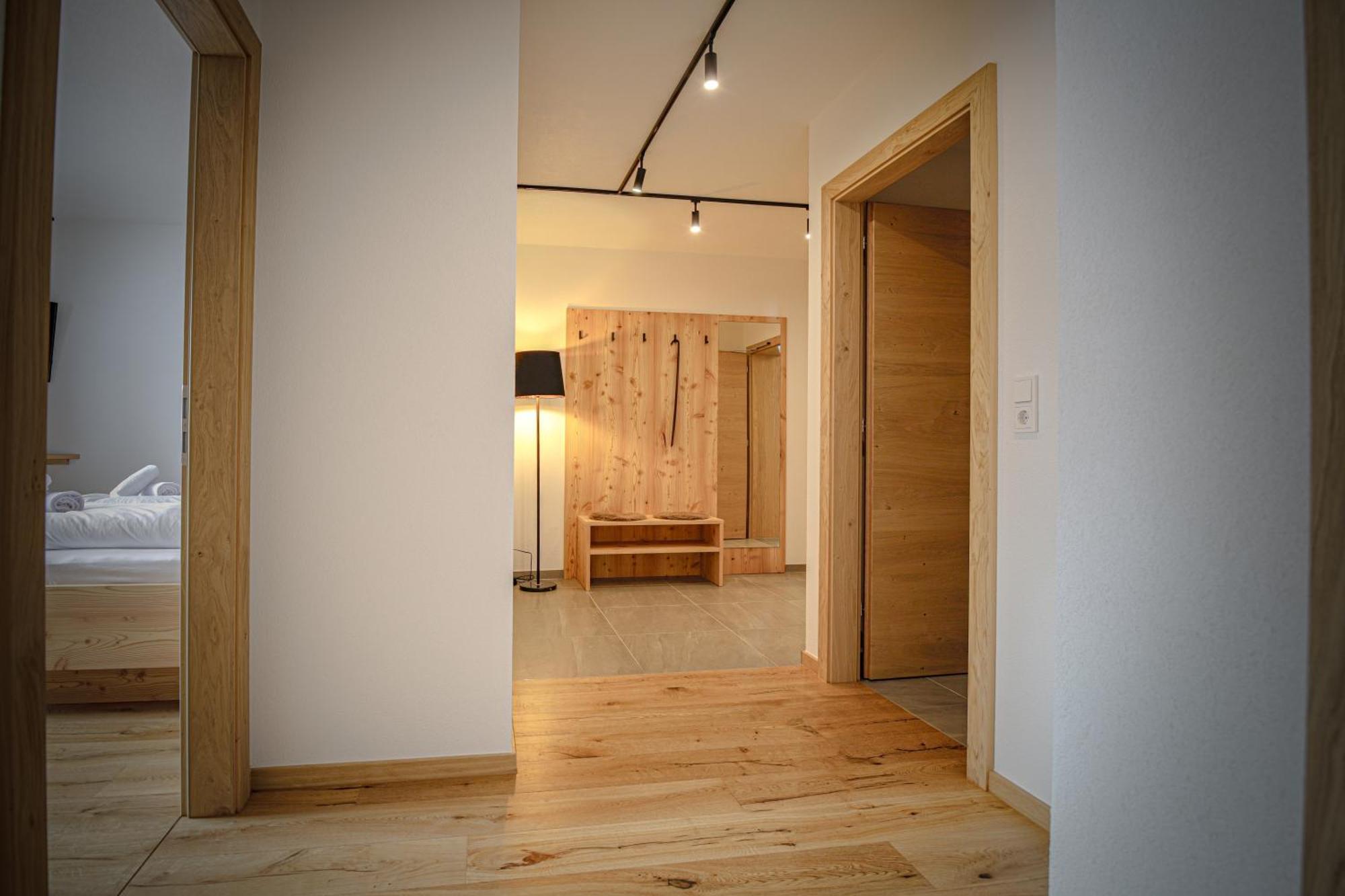 Wolf Apartments Padaun Vals Екстериор снимка